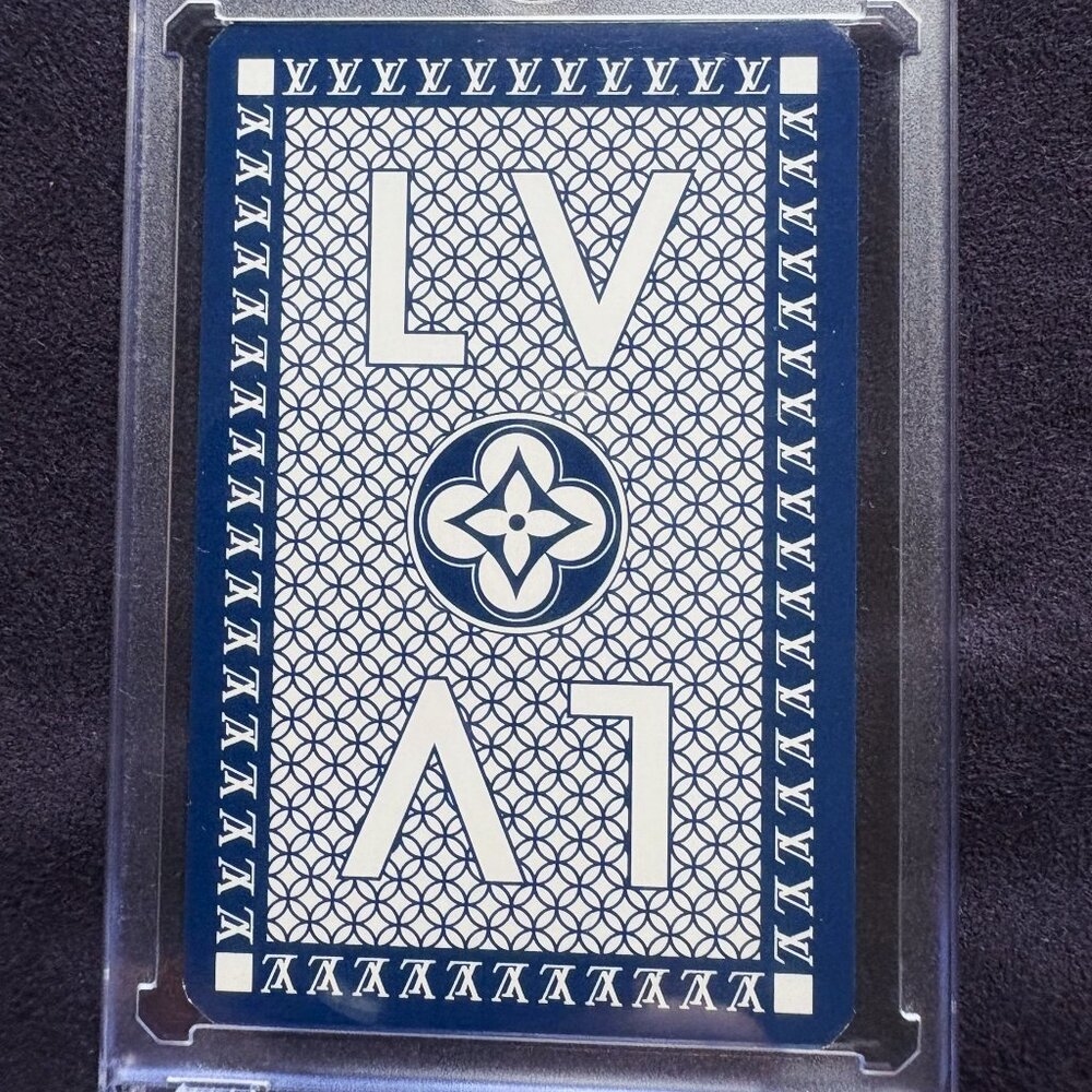 Louis Vuitton King of Spades Playing Card in Plastic Case with Microchip NWOT - Picture 3 of 11